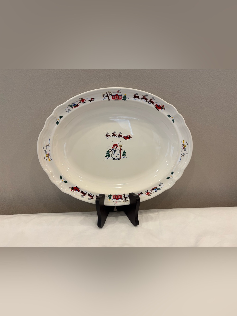 Snow Village 14" Oval Serving Platter Pfaltzgraff Cottagecore Snowman Christmas